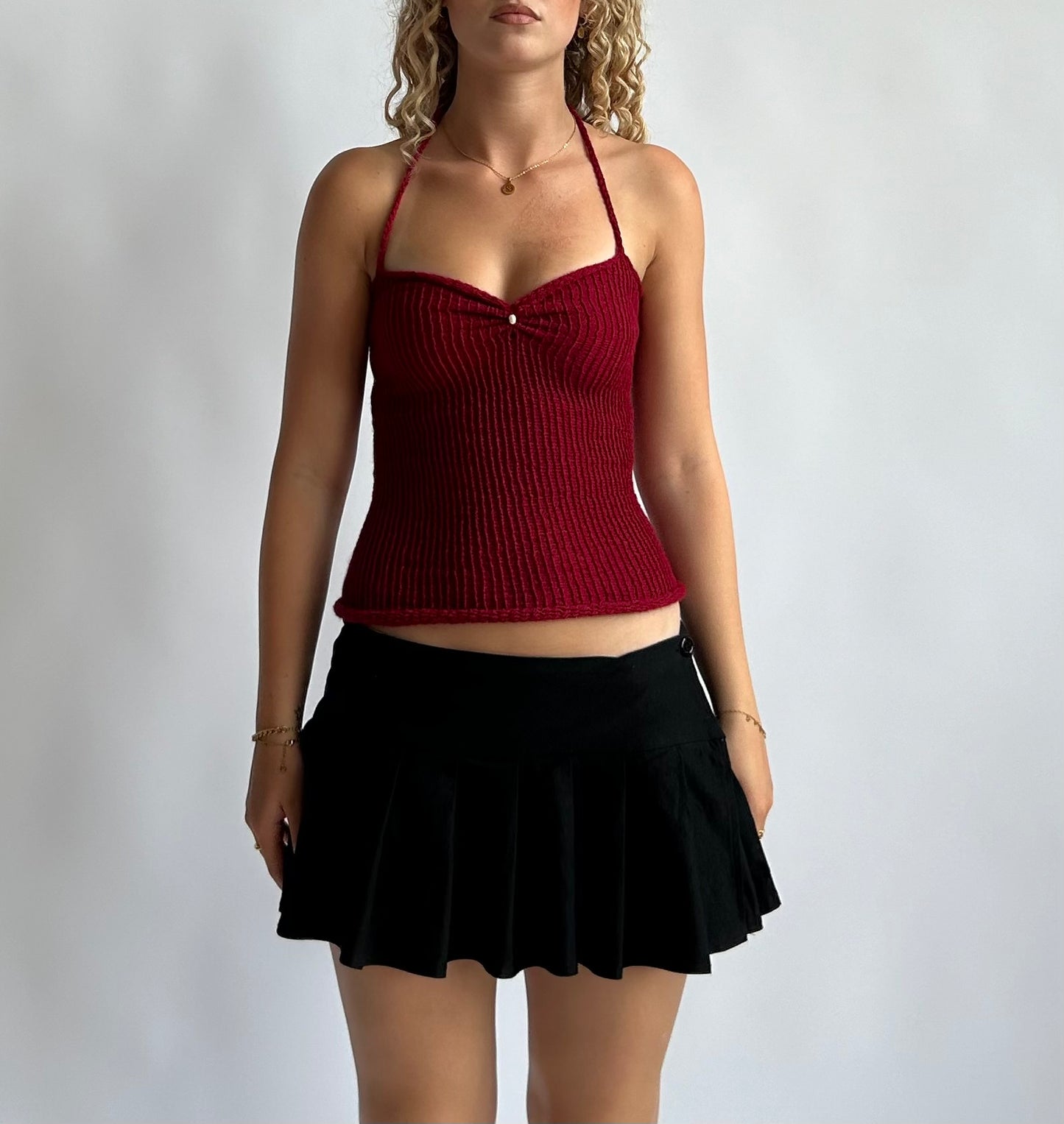 The scarlet top