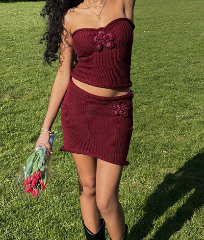 The hibiscus top