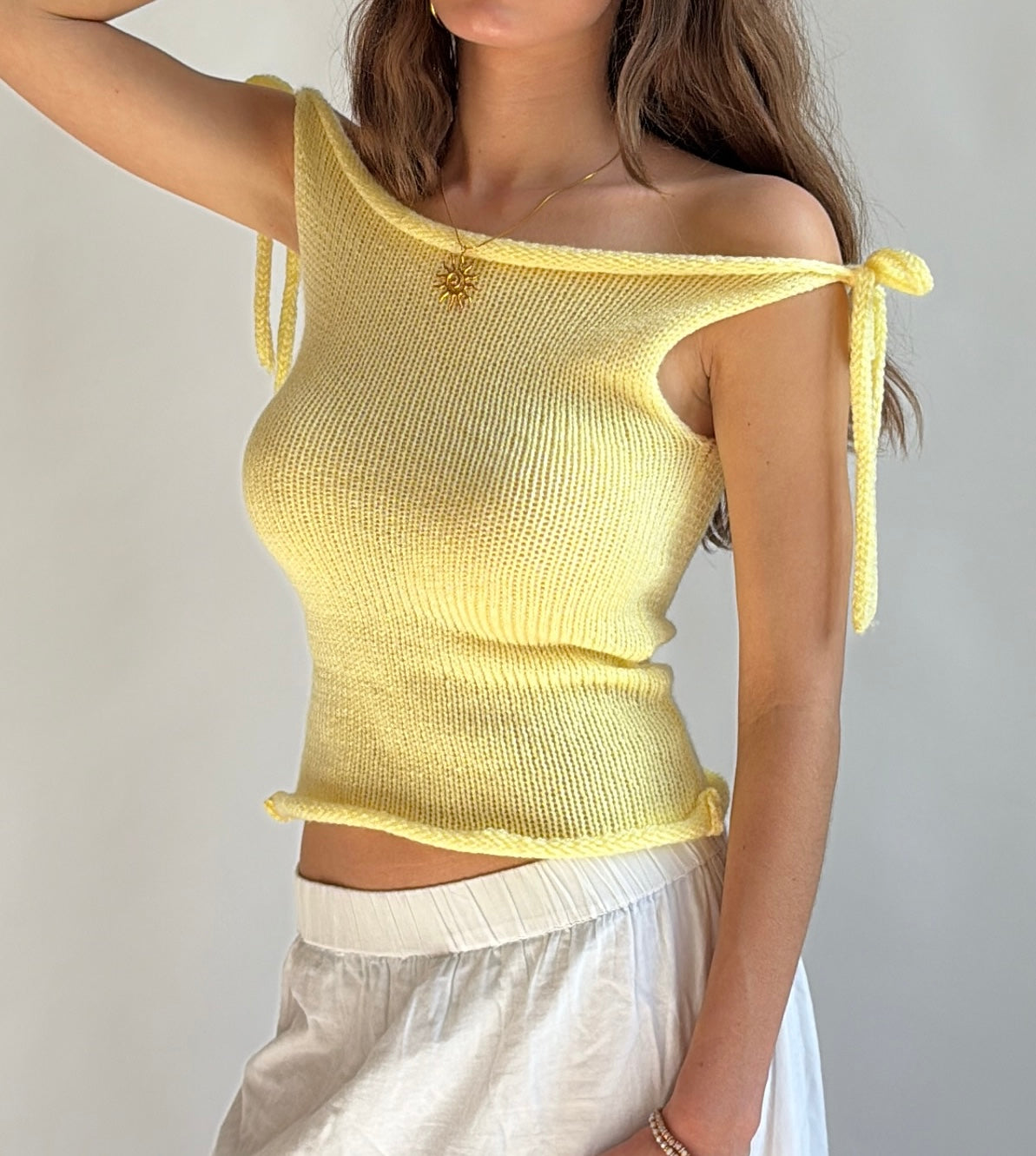 The Bella top