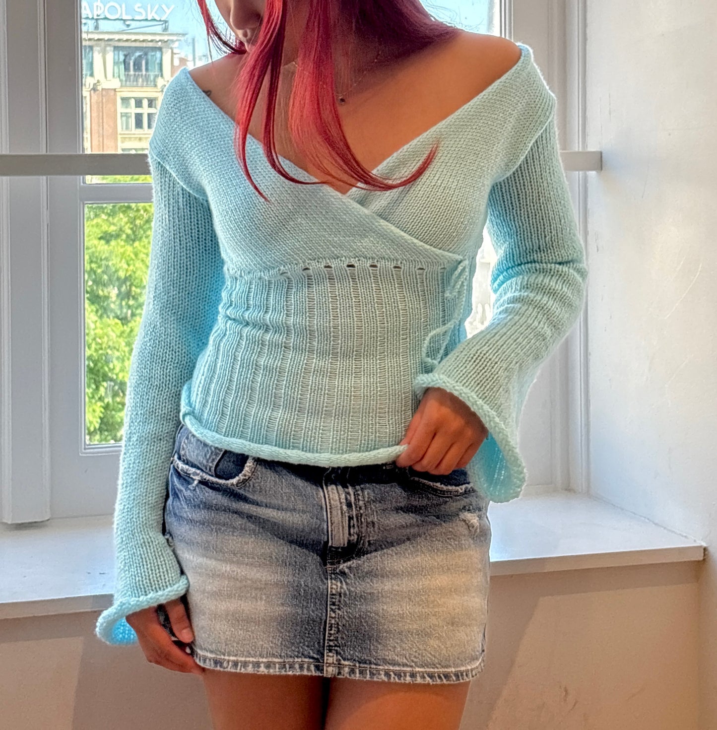 The Olivia sweater - Cyan blue