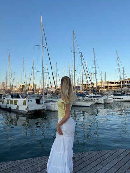 The Bella top