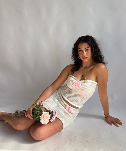 The hibiscus top